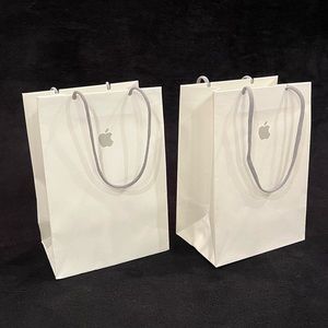Apple Store Set of 2 White Paper Shopping Bags Reusable Tote